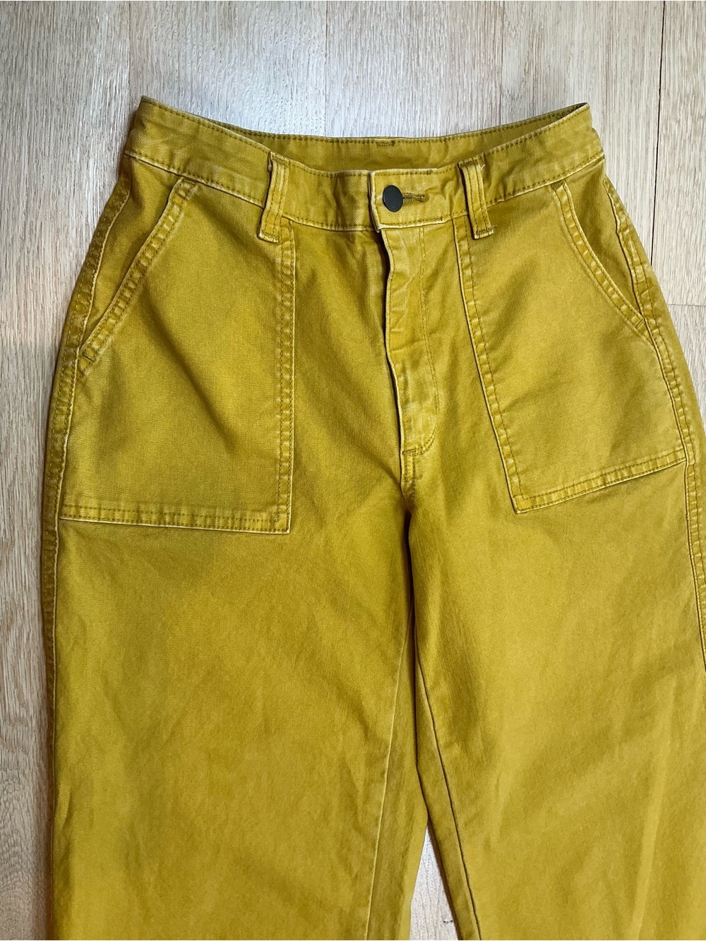 Universal Thread Wide Leg Capri Denim Pants Mustard Yellow Womens Size 2/26 - Picture 3 of 11